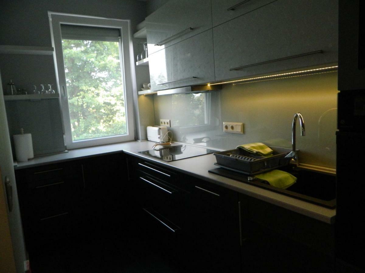 Greentó Apartman Balatonfoldvar Exterior foto