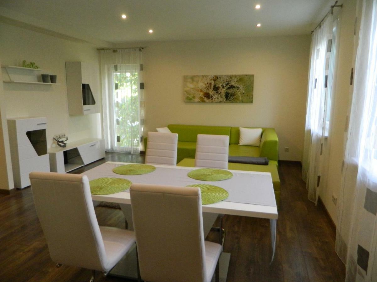 Greentó Apartman Balatonfoldvar Exterior foto